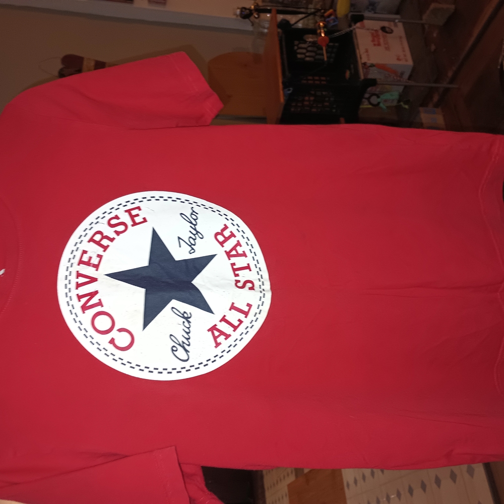 Converse YOUTH XL Red T-Shirt
